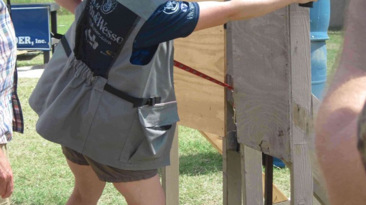 Julie G, 2010 IDPA Ladies National Champion - Photo Courtesy of Leigh Ann Jeter